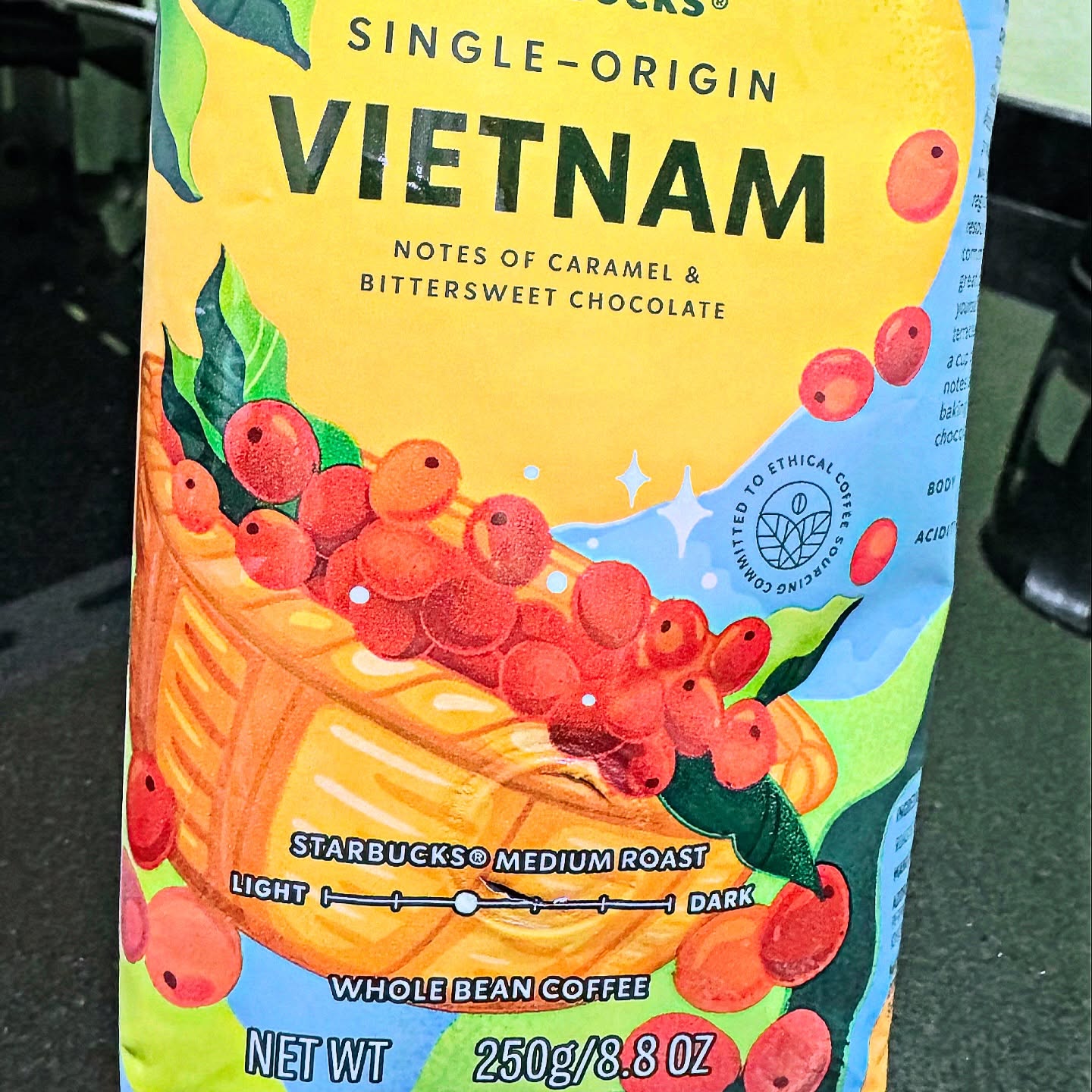 걱정 없잖아
‘Cause I got someone
#투마이스위트달링_팜하니_생일
#21st_Hanniverse
#HAPPY_HANNI_DAY
#PhạmNgọcHân #HanniPham
#starbuckscoffee #singleorigin #vietnam #sonla #caramel #bittersweet #chocolate #mediumroast #photoadayoctober